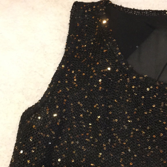Black Gold Sequin Sleeveless Sweater Tamk Sheer - Picture 8 of 8